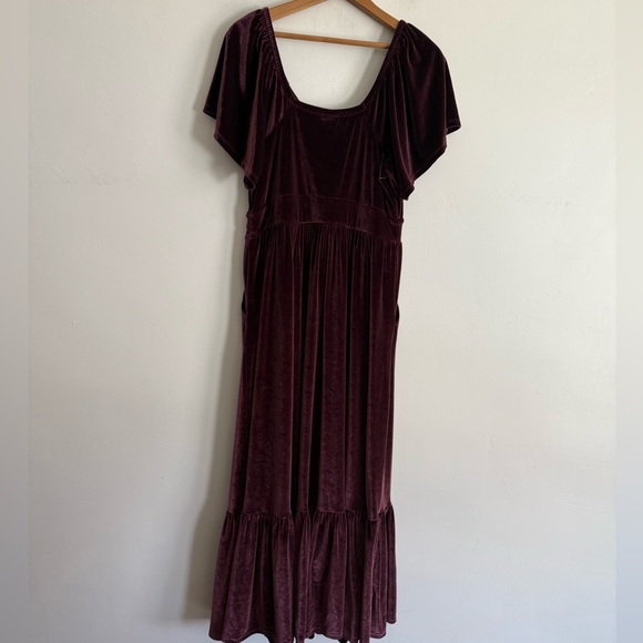 Torrid Maxi Flutter Sleeve Dress Velvet Dress - Picture 3 of 9